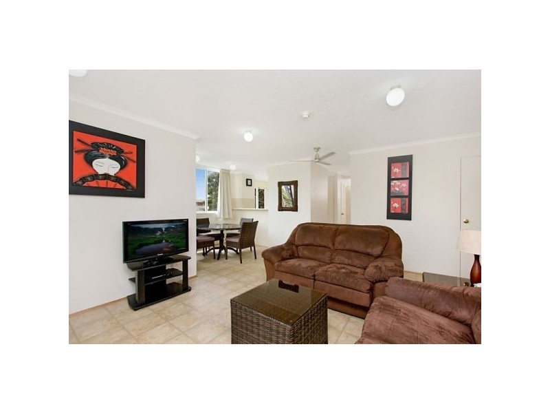 24/243 Boundary Street, Rainbow Bay QLD 4225