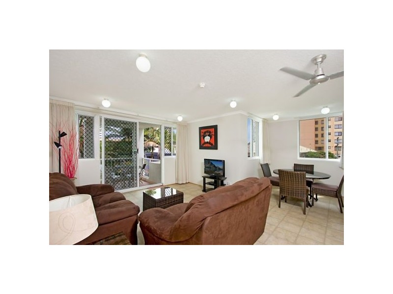 24/243 Boundary Street, Rainbow Bay QLD 4225