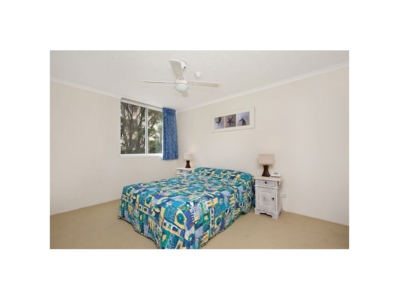 24/243 Boundary Street, Rainbow Bay QLD 4225