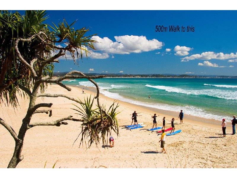 8/18 Thomson Street, Coolangatta QLD 4225