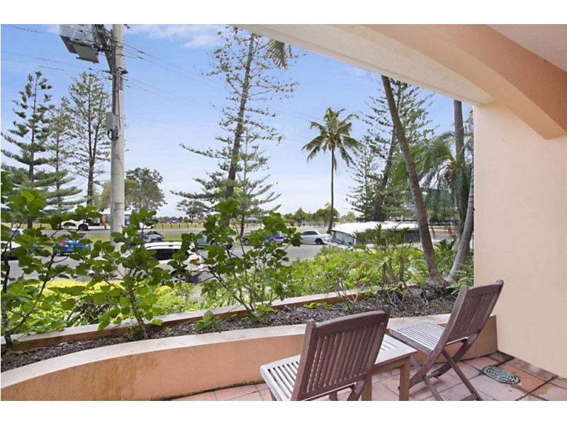 8/5 Hill Street, Coolangatta QLD 4225