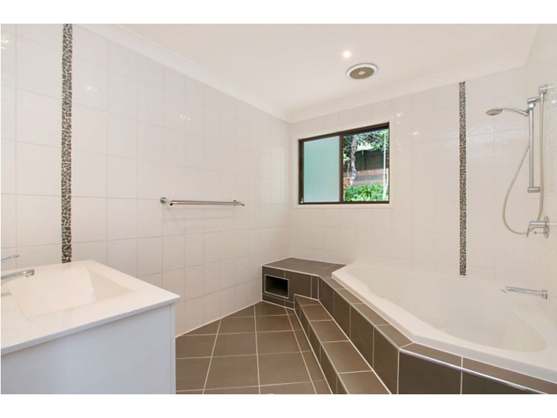 26 Inlet Drive, Tweed Heads West NSW 2485