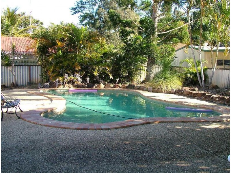 11 St Kilda Cres, Tweed Heads West NSW 2485