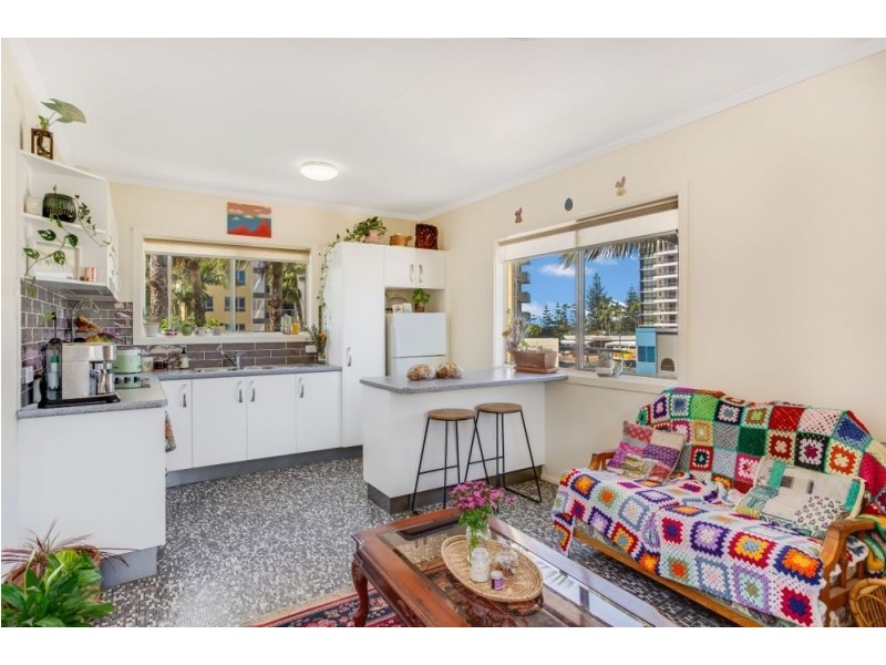 8/10-12 Garrick Street, Coolangatta QLD 4225