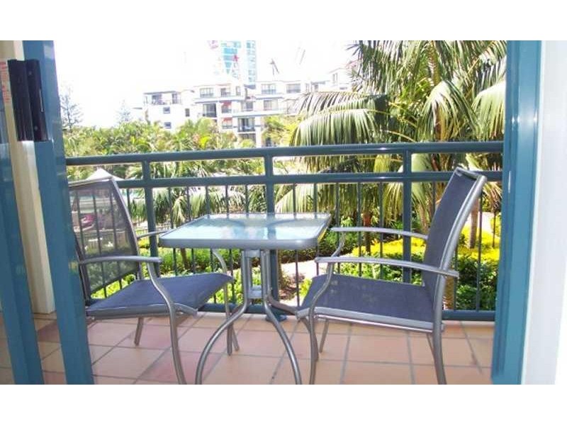 Coolangatta QLD 4225