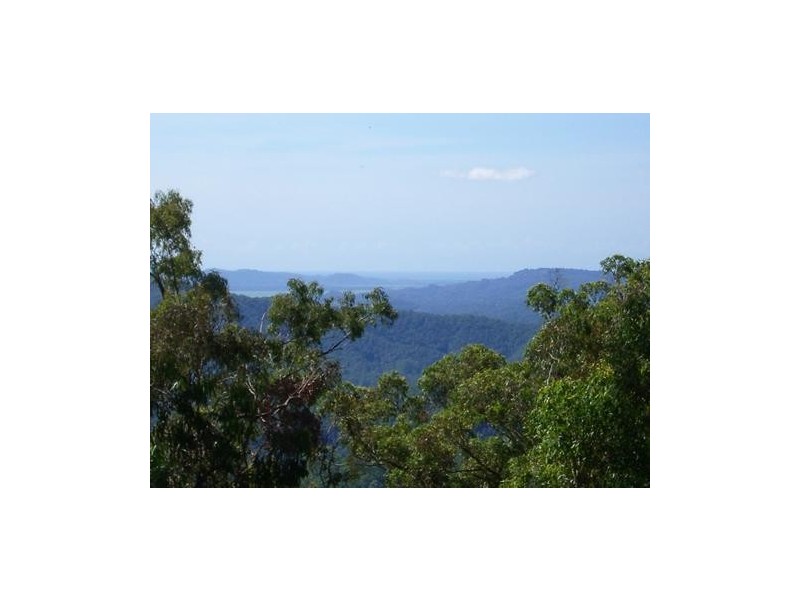723 Rowlands Creek Rd, Uki NSW 2484