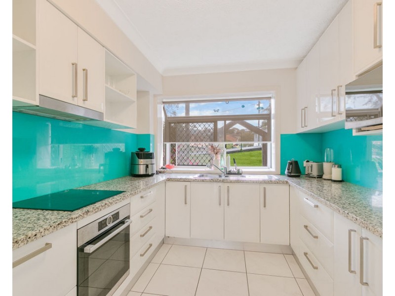 2/54 Dutton Street, Coolangatta QLD 4225