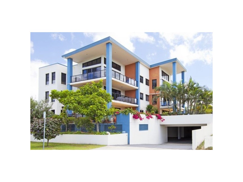 4/3 Johnston Street, Bilinga QLD 4225