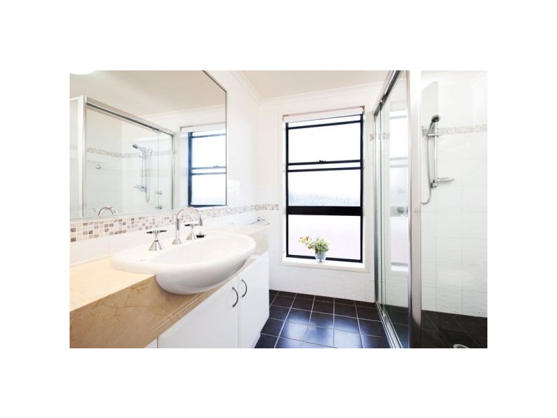 4/3 Johnston Street, Bilinga QLD 4225