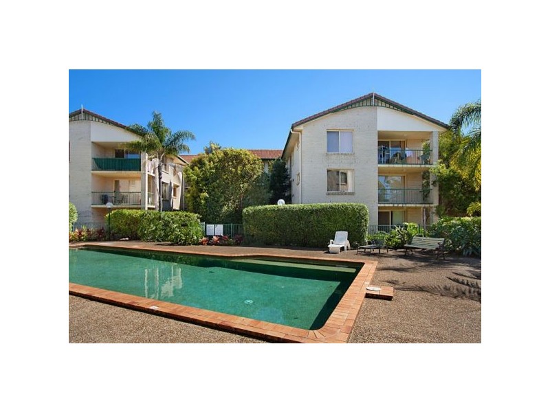 42/22 Binya Avenue, ‘Ocean Breeze’, Kirra QLD 4225