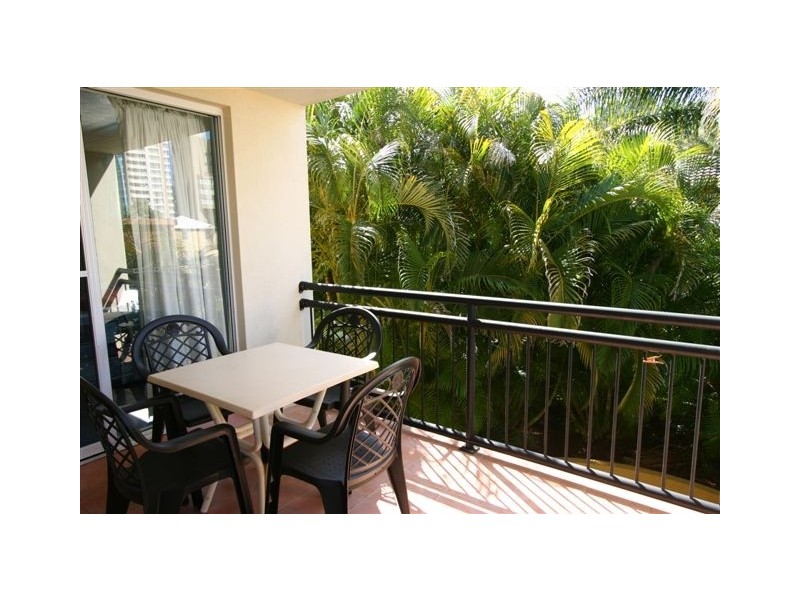 Rainbow Bay QLD 4225