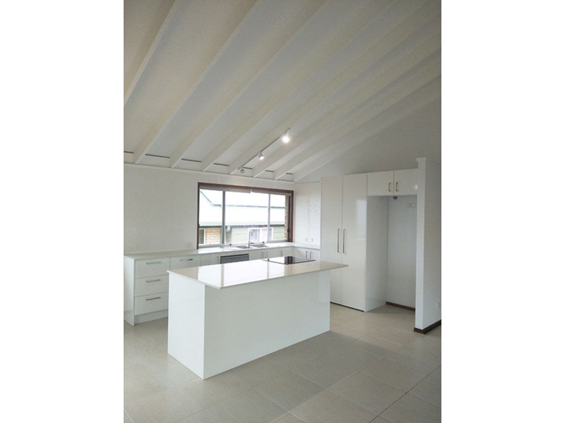 6 Glenys Street, Tweed Heads South NSW 2486