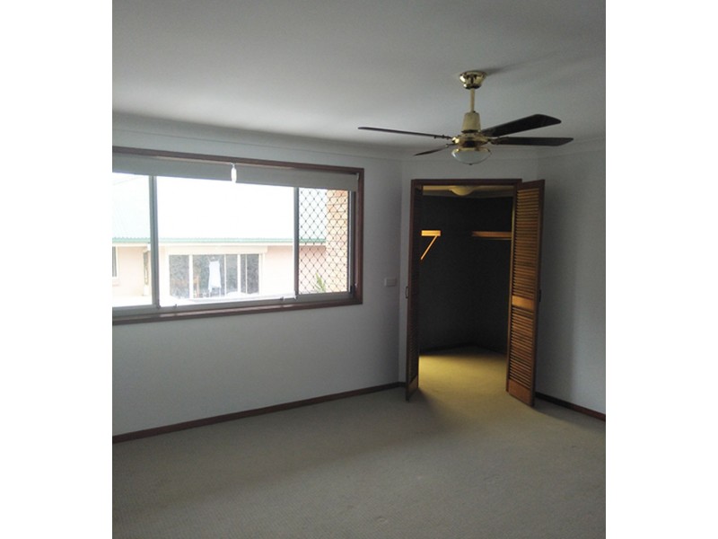 6 Glenys Street, Tweed Heads South NSW 2486