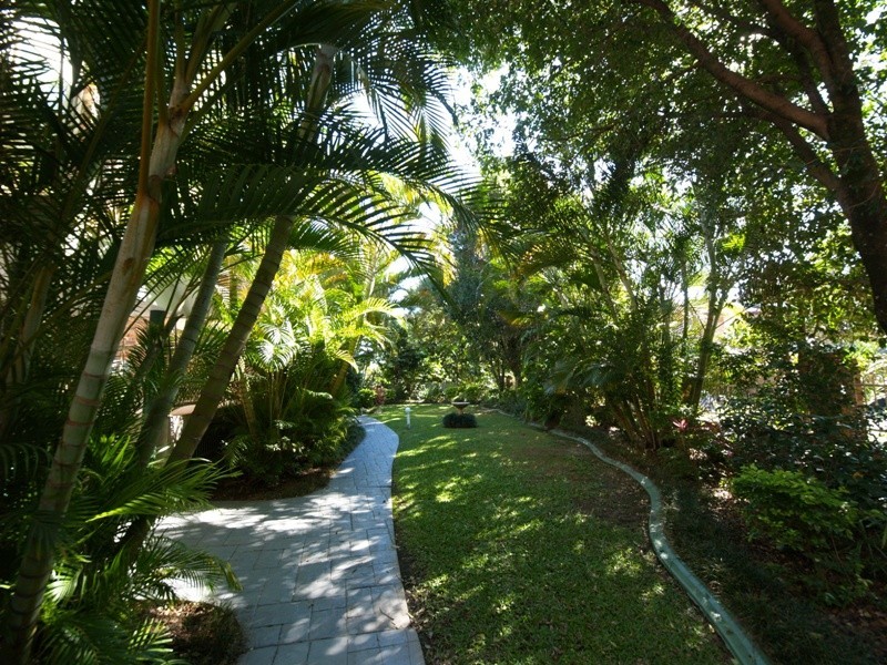 19 “Ocean Cove” 9 Ocean st, Kirra QLD 4225