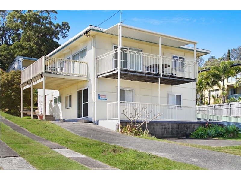 44 Miles Street, Kirra QLD 4225