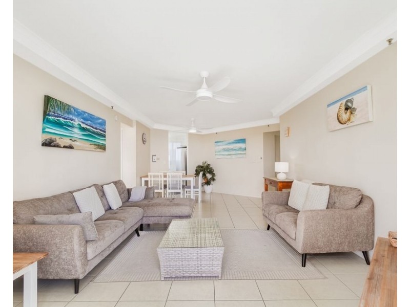 35/70-80 Marine Parade, Coolangatta QLD 4225