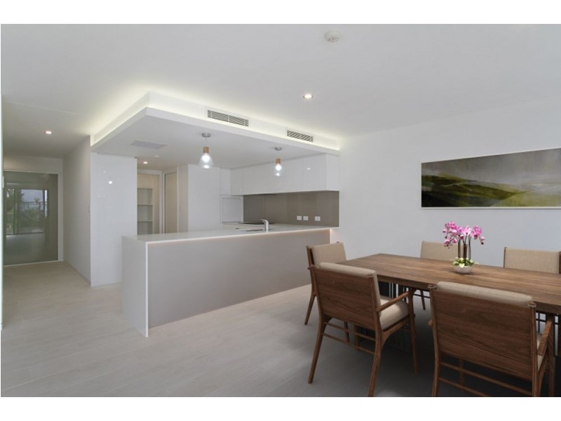 GE/828 ”The Rocks Resort”, Pacific Parade, Currumbin QLD 4223