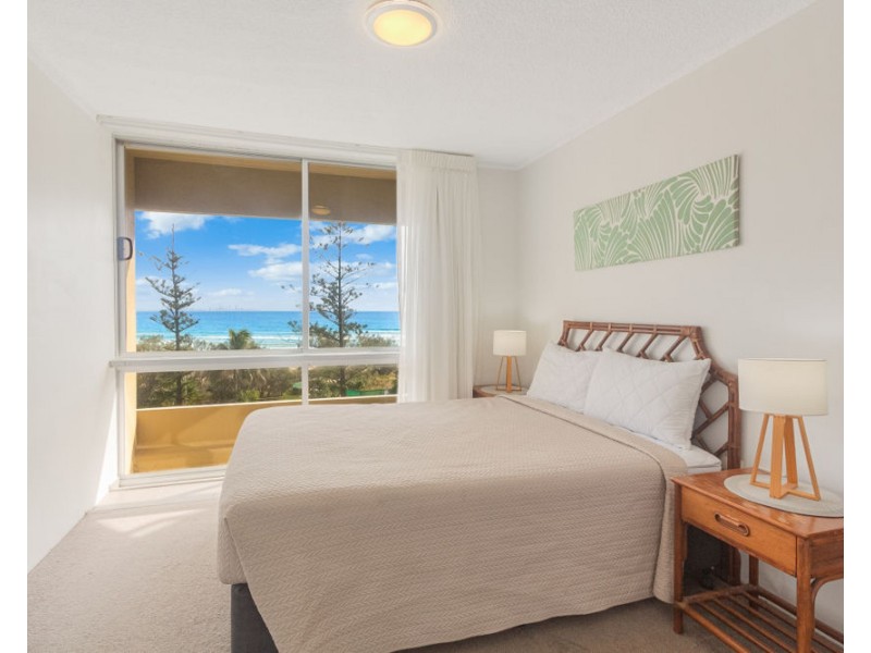 16/130 Marine Parade, Coolangatta QLD 4225