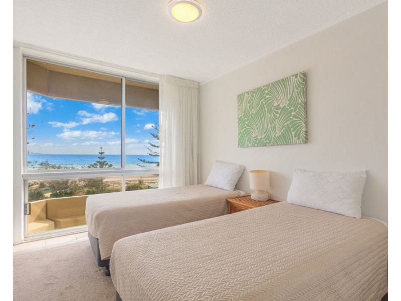 16/130 Marine Parade, Coolangatta QLD 4225