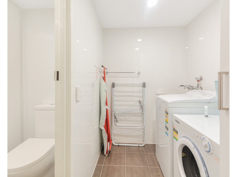 16/130 Marine Parade, Coolangatta QLD 4225