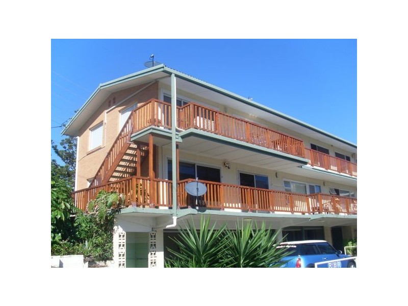 1 23 Petrie Street, Coolangatta QLD 4225