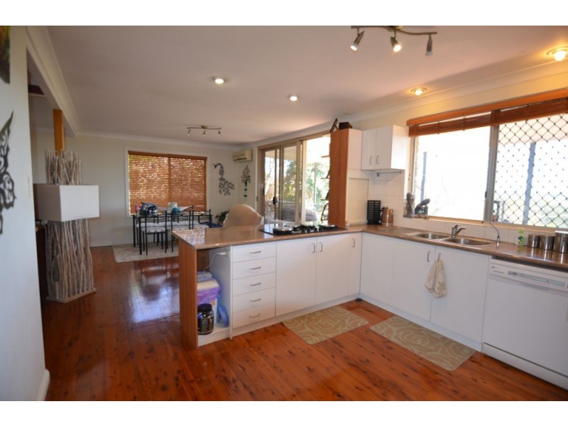 11 Elsie Street, Banora Point NSW 2486