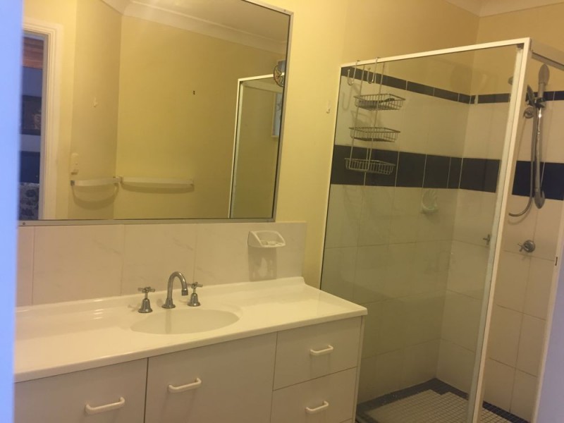 11 Elsie Street, Banora Point NSW 2486