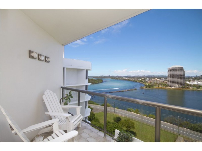 6D/3-9 Eden Street, Rainbow Bay QLD 4225