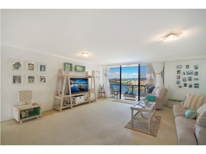 6D/3-9 Eden Street, Rainbow Bay QLD 4225