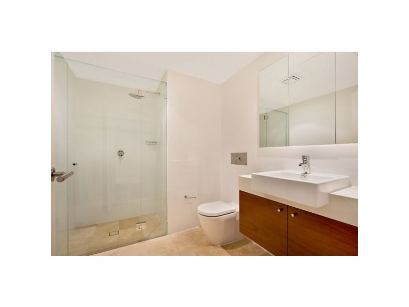 1/2-4 Boundary Lane, Rainbow Bay QLD 4225