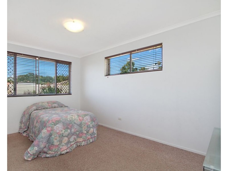 16/28 Miles Street, Kirra QLD 4225