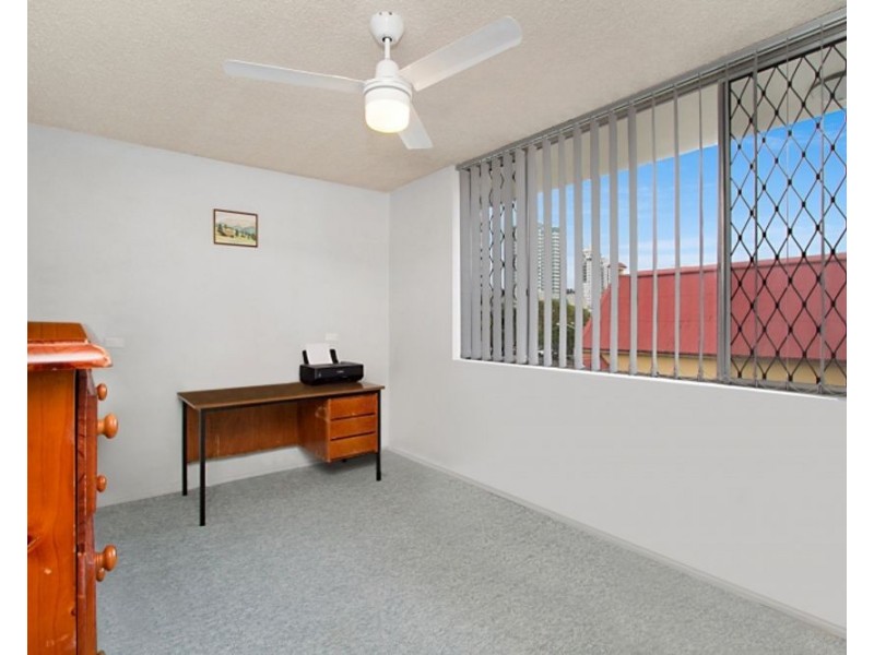6/30 Lanham Street, Coolangatta QLD 4225