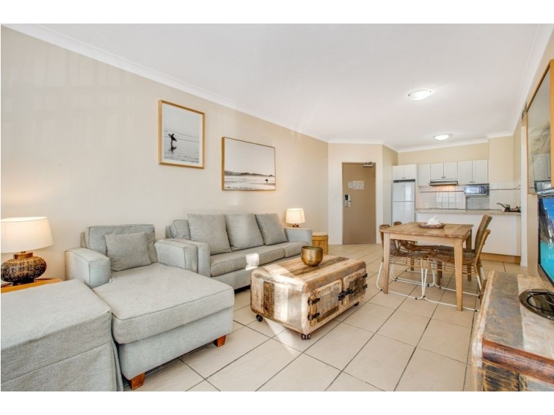 101-103/99 Griffith Street, Coolangatta QLD 4225