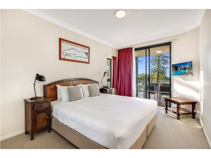 101-103/99 Griffith Street, Coolangatta QLD 4225