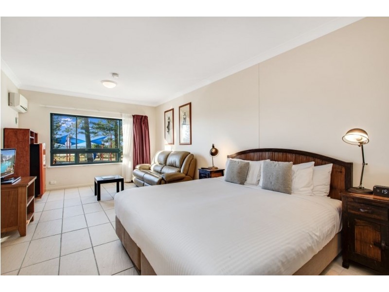 101-103/99 Griffith Street, Coolangatta QLD 4225