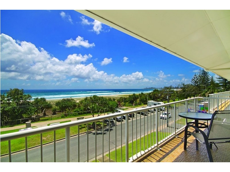 12/206 Pacific Parade, Bilinga QLD 4225