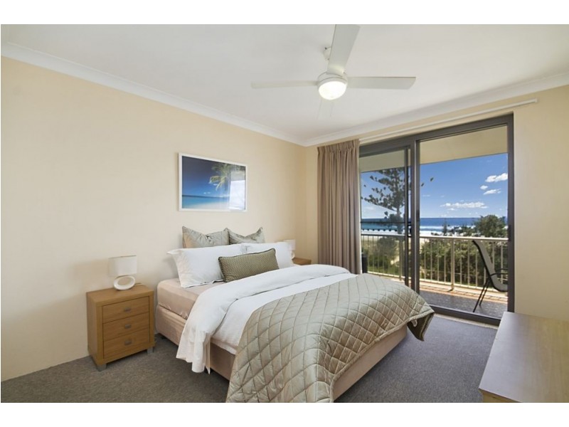 12/206 Pacific Parade, Bilinga QLD 4225