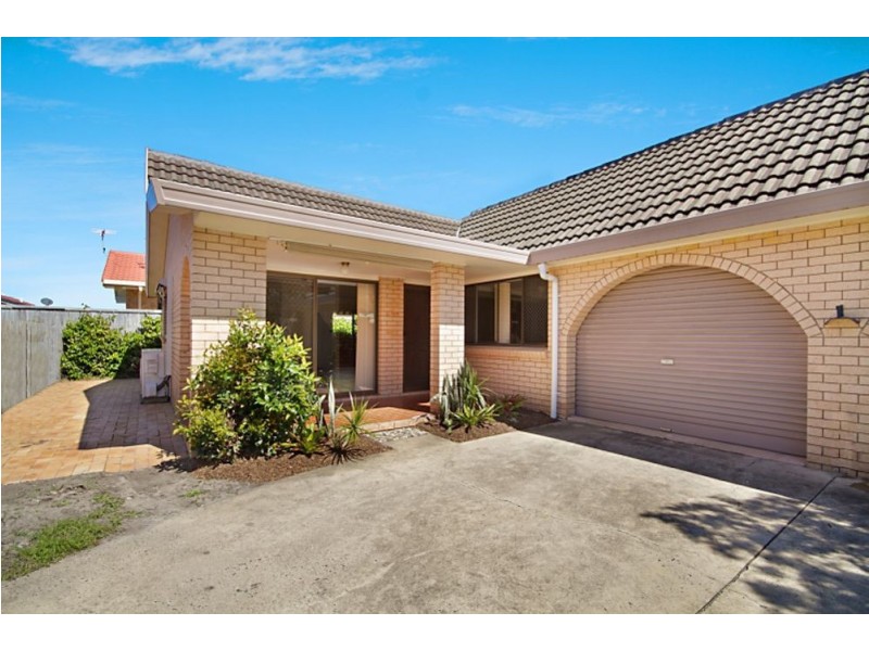 2/36 Bambaroo Crescent, Tweed Heads NSW 2485