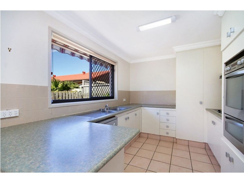 2/36 Bambaroo Crescent, Tweed Heads NSW 2485