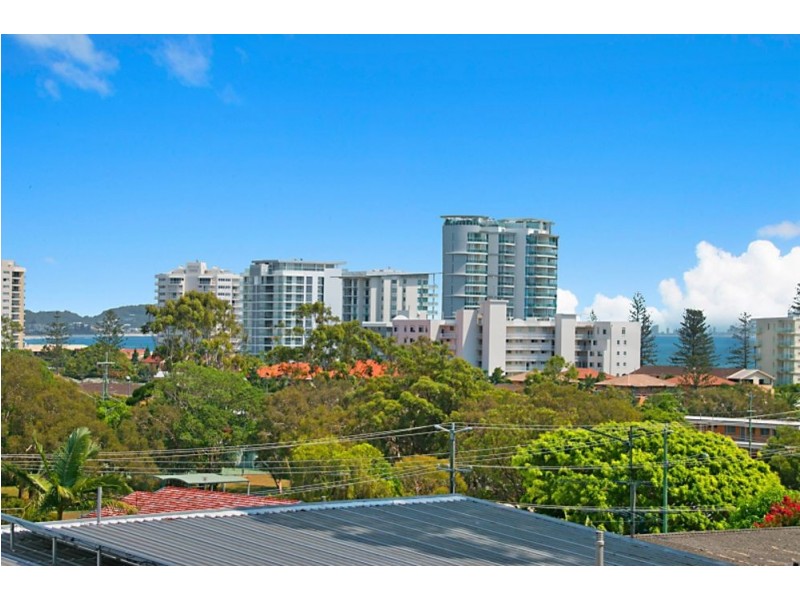 11/7-9 Stapylton Street, Coolangatta QLD 4225