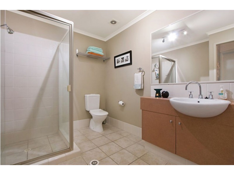 11/7-9 Stapylton Street, Coolangatta QLD 4225