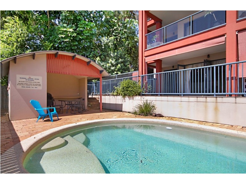 11/7-9 Stapylton Street, Coolangatta QLD 4225