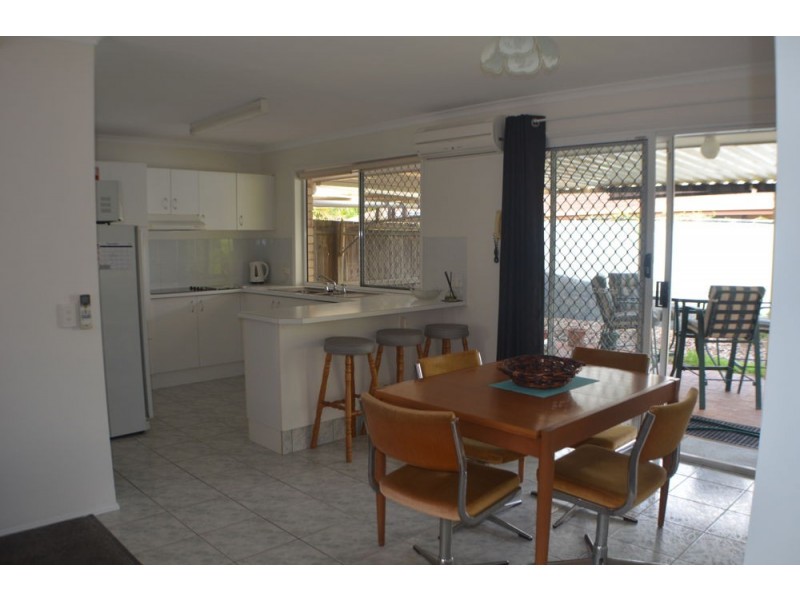 2/45 Covent Gardens Way, Banora Point NSW 2486