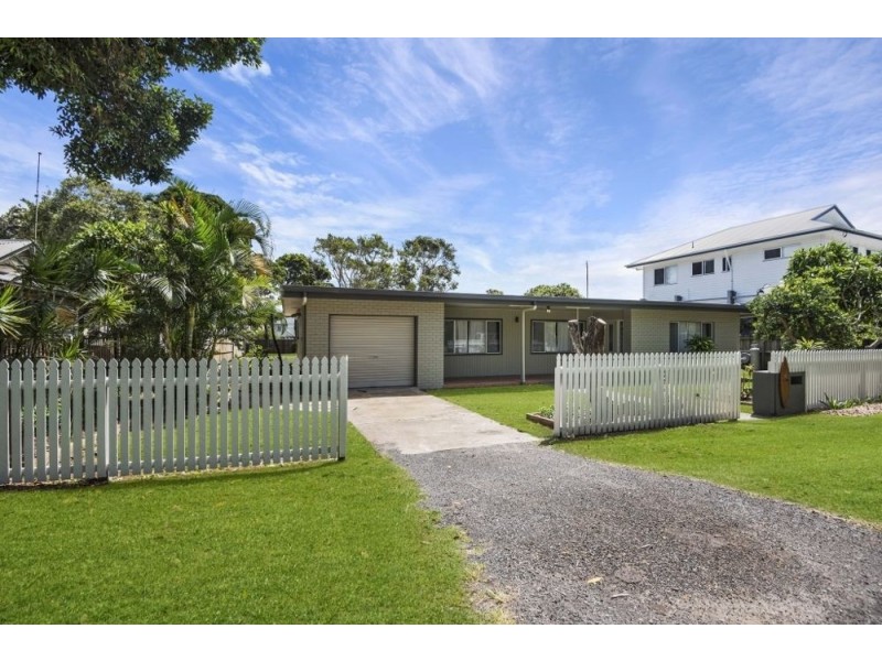 25-27 Queen Street, Fingal Head NSW 2487