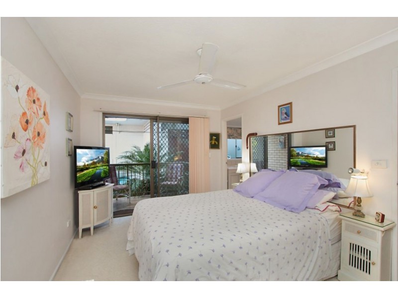 4/26 Hill Street, Rainbow Bay QLD 4225