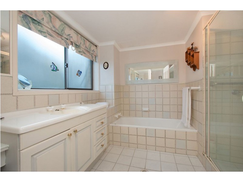 4/26 Hill Street, Rainbow Bay QLD 4225