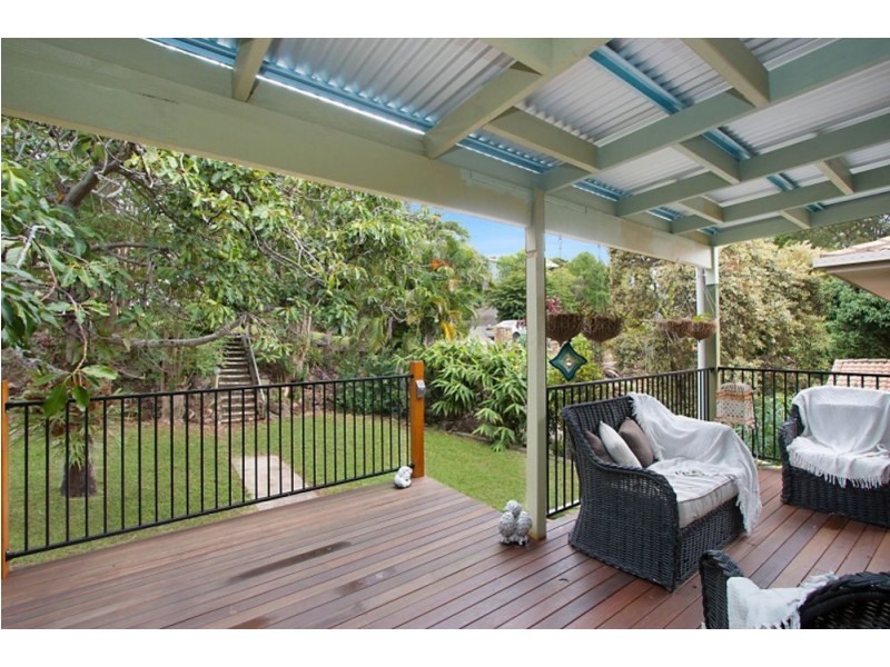 2 Lakeview Parade, Tweed Heads South NSW 2486