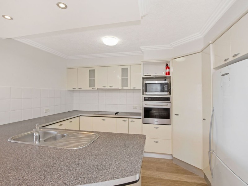 9/72 Dutton Street, Coolangatta QLD 4225