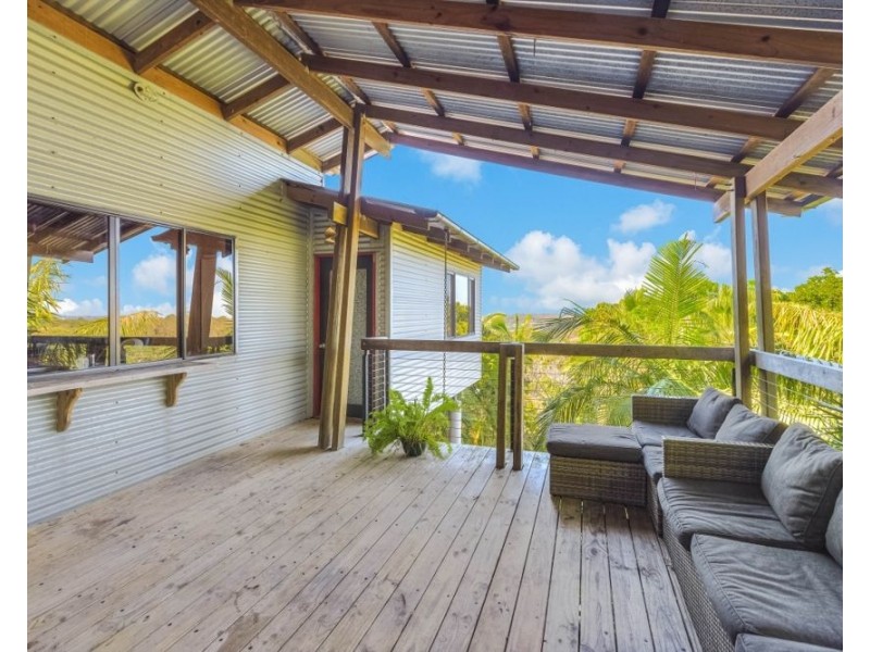 20 Bushland Drive, Banora Point NSW 2486