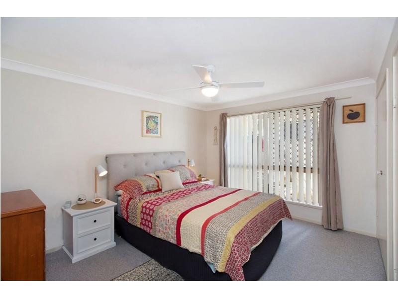 1 and 2/29 Fifth Avenue, Palm Beach QLD 4221